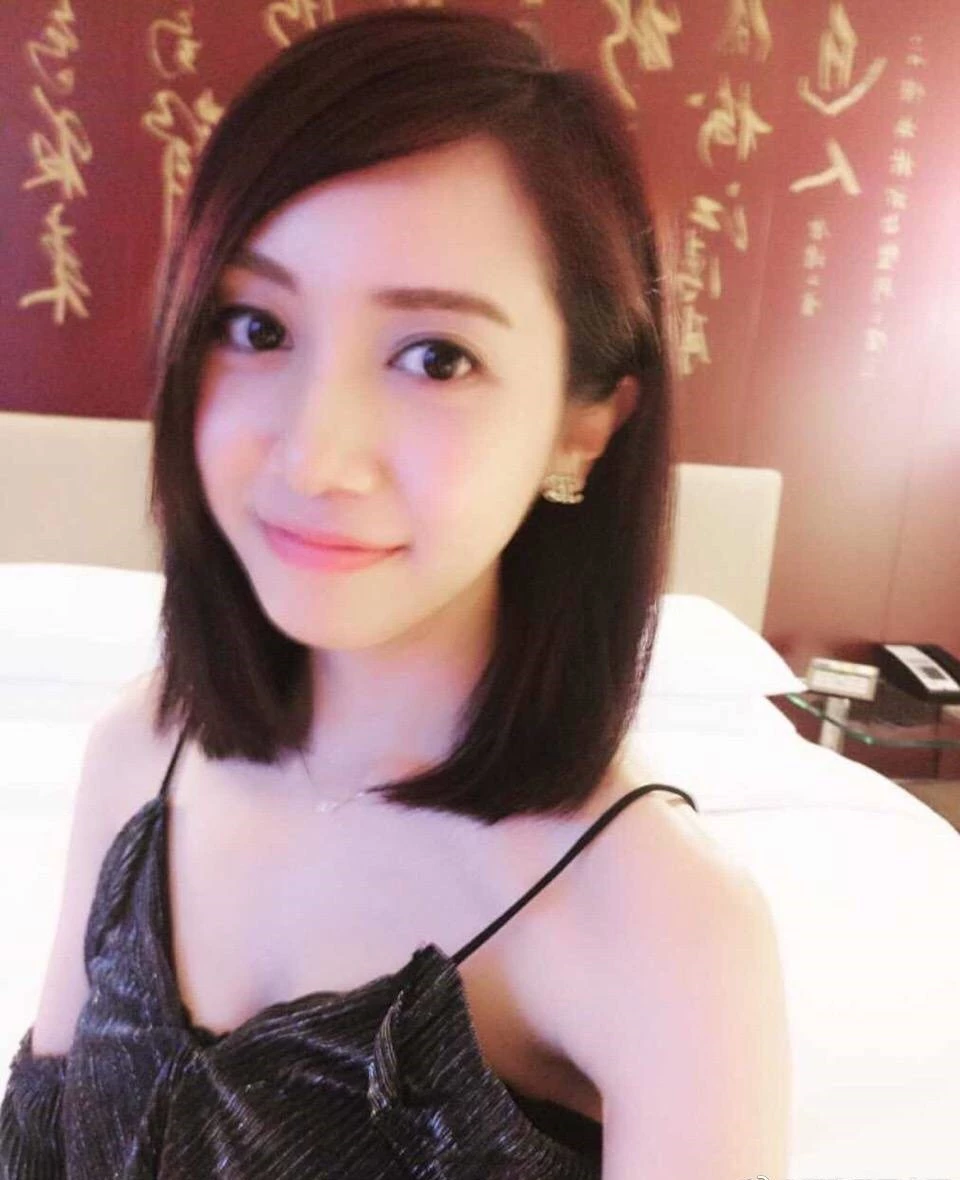 极品御姐是男人奋斗的目标[15P]