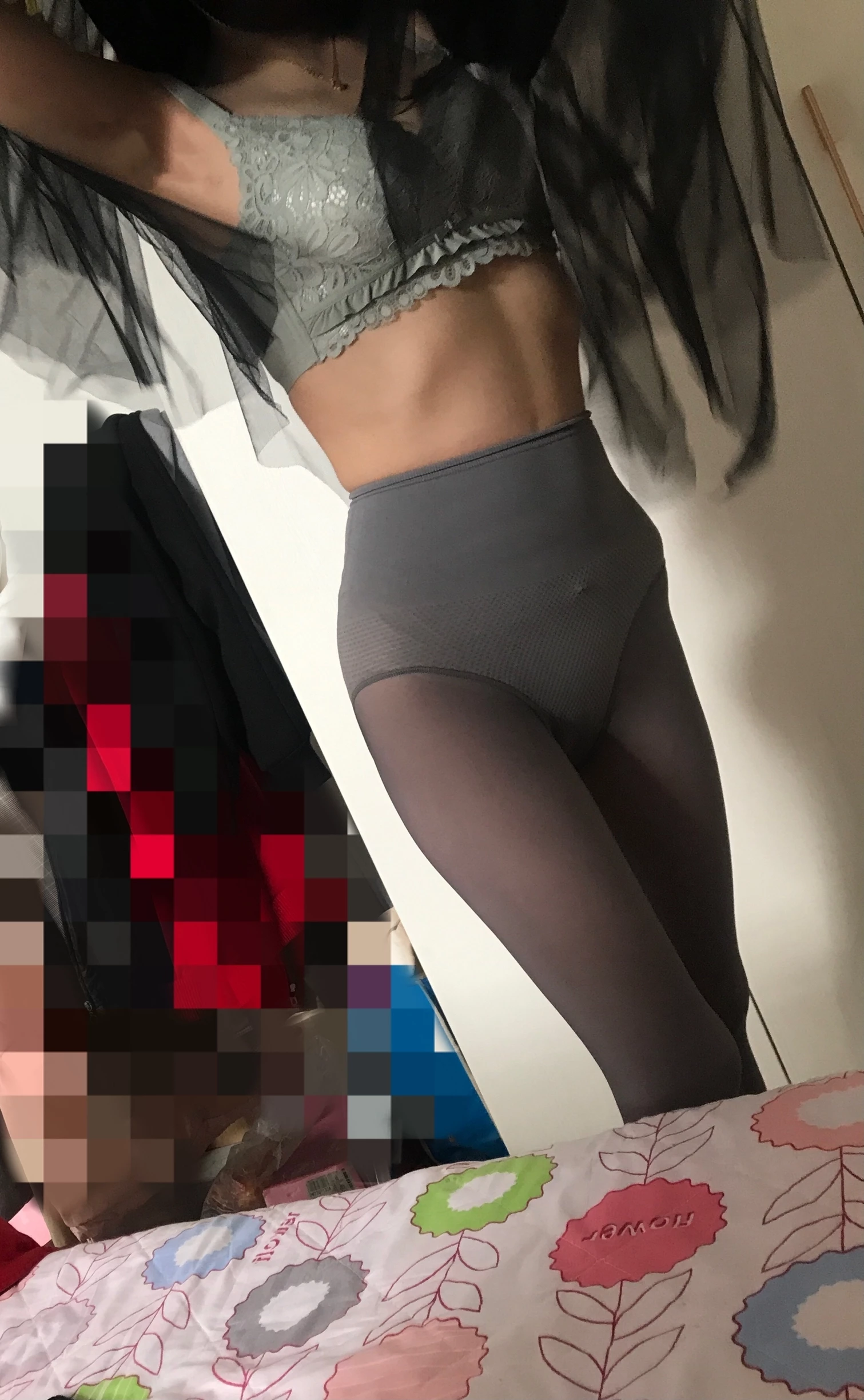 [原创]吃他家的鸡，操翻他妻的屄[10P]