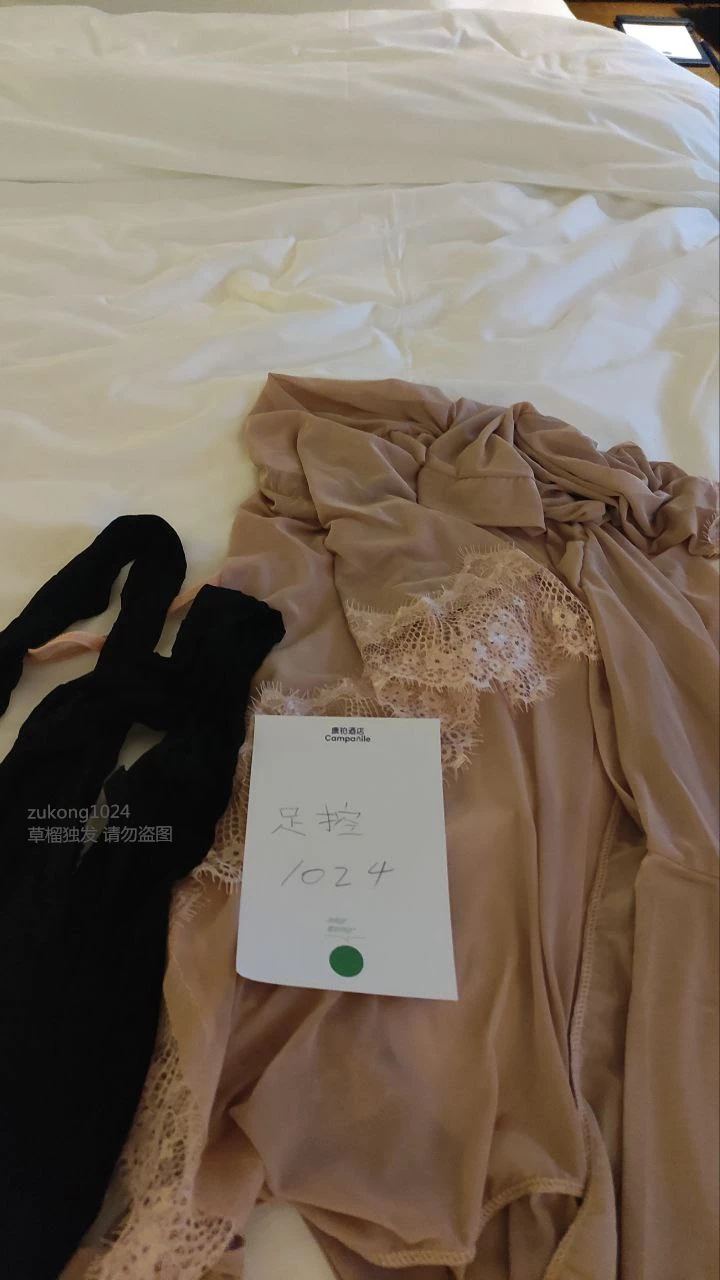 [原创][足控淫妻社]重新准备之后 兄弟还是交出了满意的作品 没有透漏更多 只为分享一下媳妇[31P]