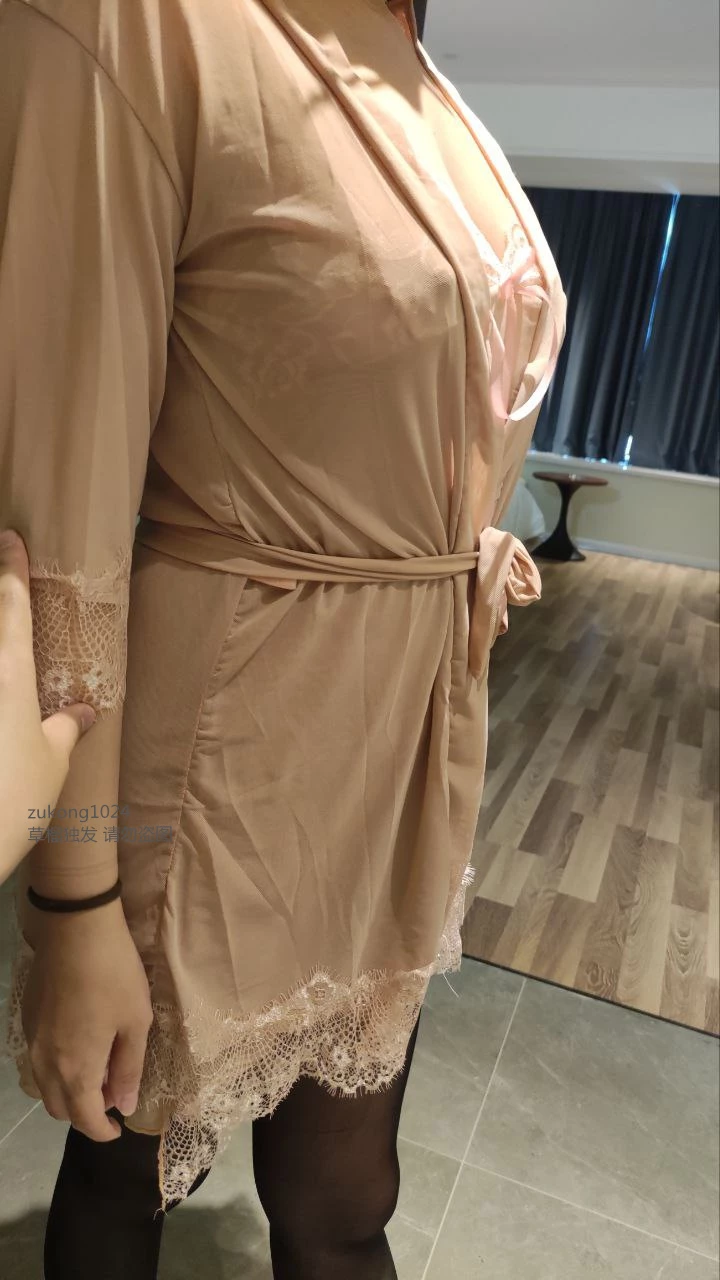 [原创][足控淫妻社]重新准备之后 兄弟还是交出了满意的作品 没有透漏更多 只为分享一下媳妇[31P]
