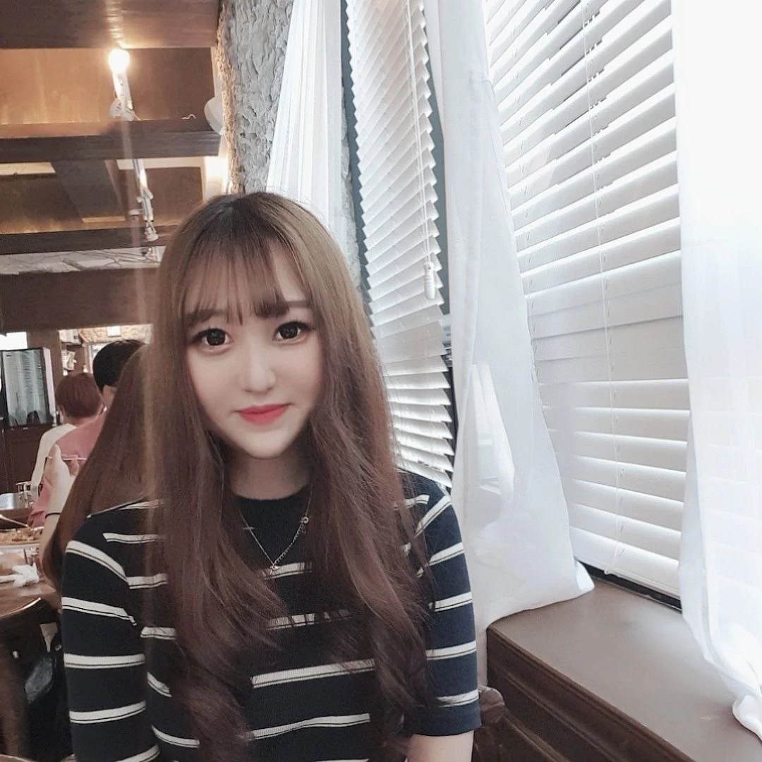 一双美丽的大眼睛 头发黑又亮[10P]