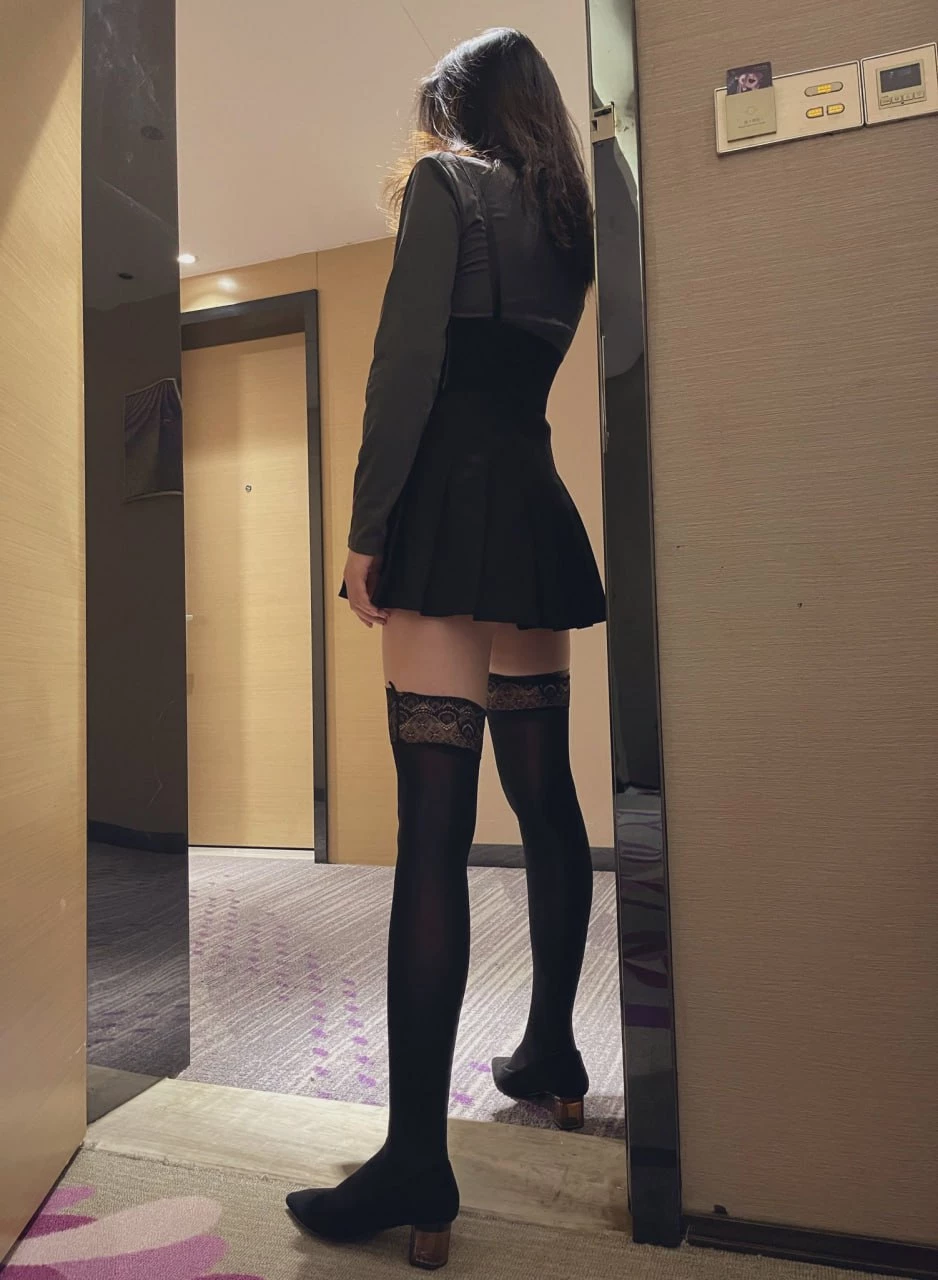 宾馆私会情人[10P]
