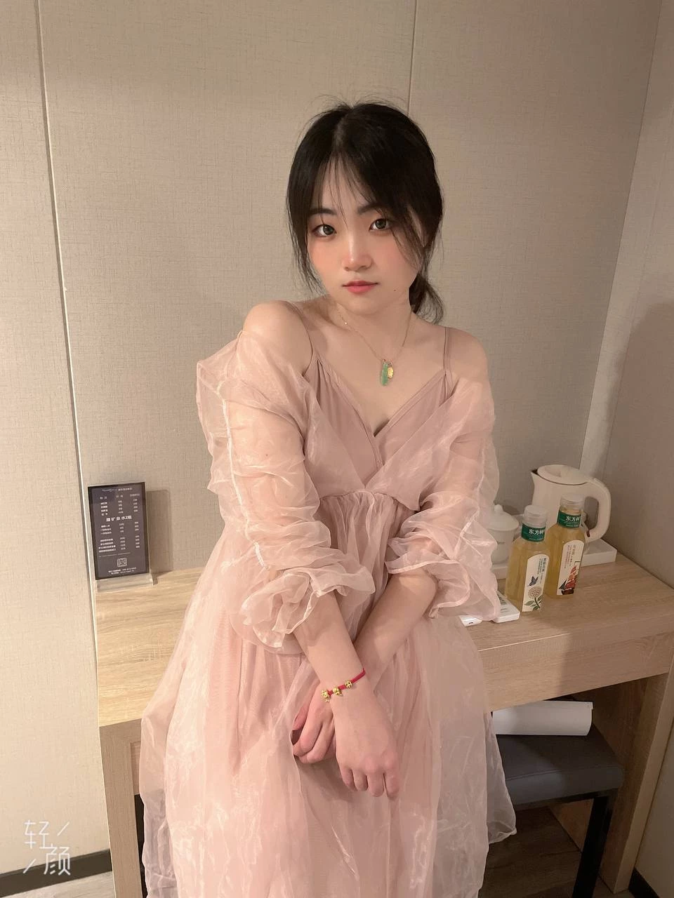 嘴巴和屄屄配套不？[10P]