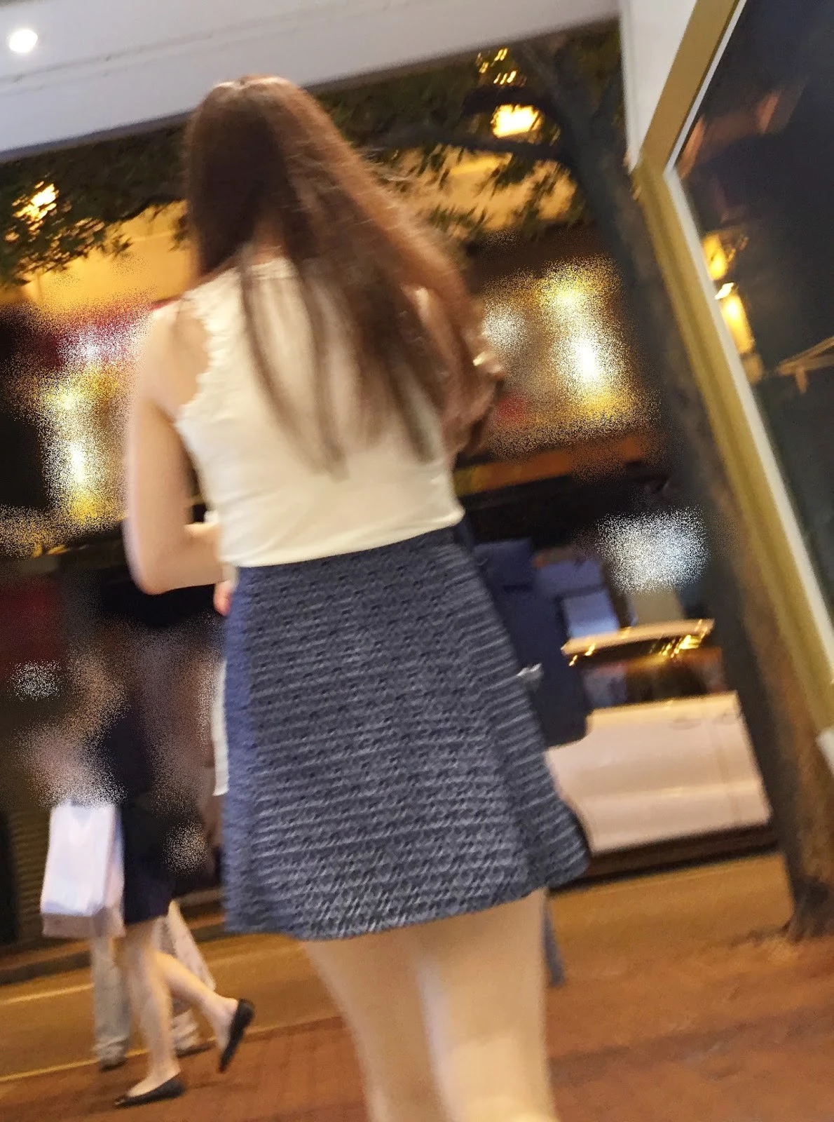 看看内裤骚不骚[13P]