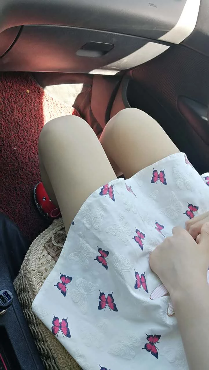 网上认识的小情人[14P]