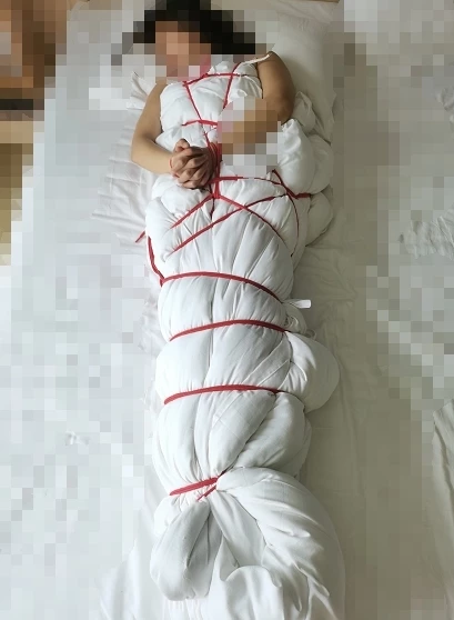 [原创][SM束缚系列]被主人捆起来艹是什么感觉啊！小狐狸屁股又开花了~[26P]