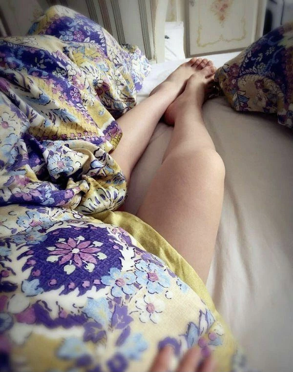 来个人满足嫂子[19P]
