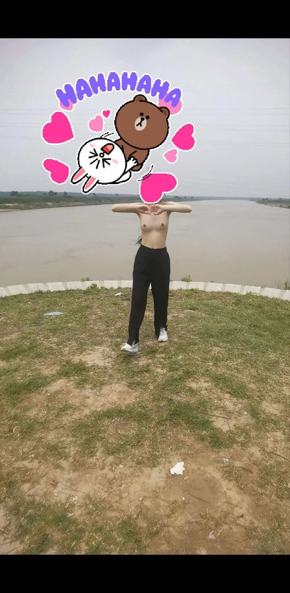 [原创]爸爸布置了新的任务：教室露出，手写验证，06年学生，88年男友，三点全露，期待加亮奖励[24P]