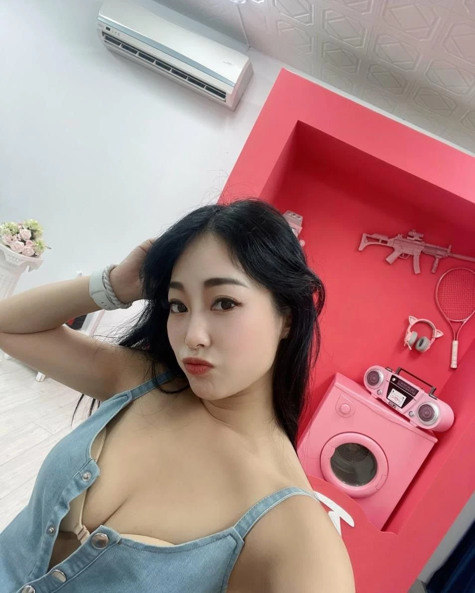 骚少妇这样色诱我[11P]