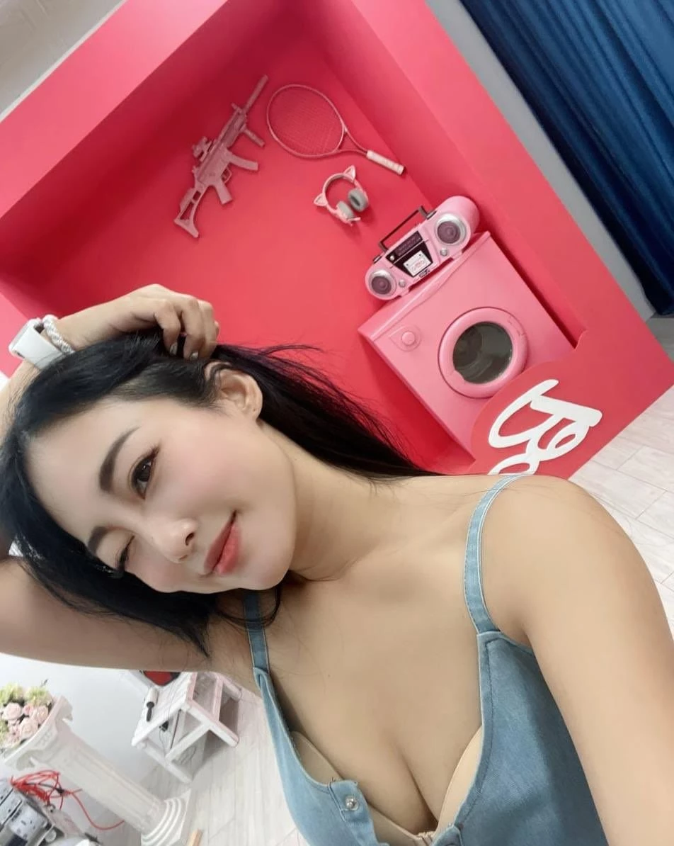 骚少妇这样色诱我[11P]