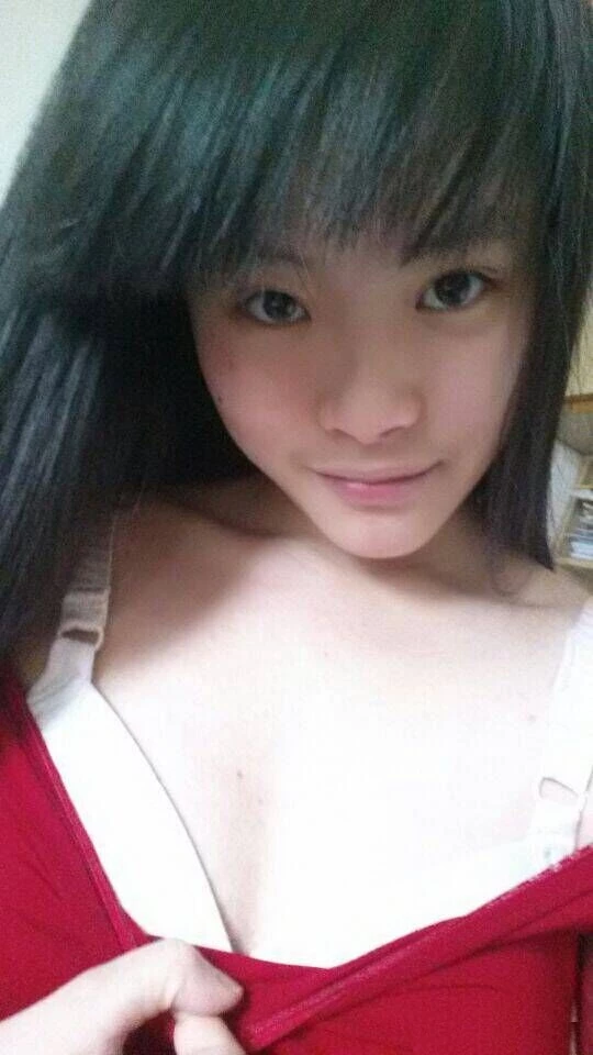 少妇各种姿势在床上诱惑我[17P]