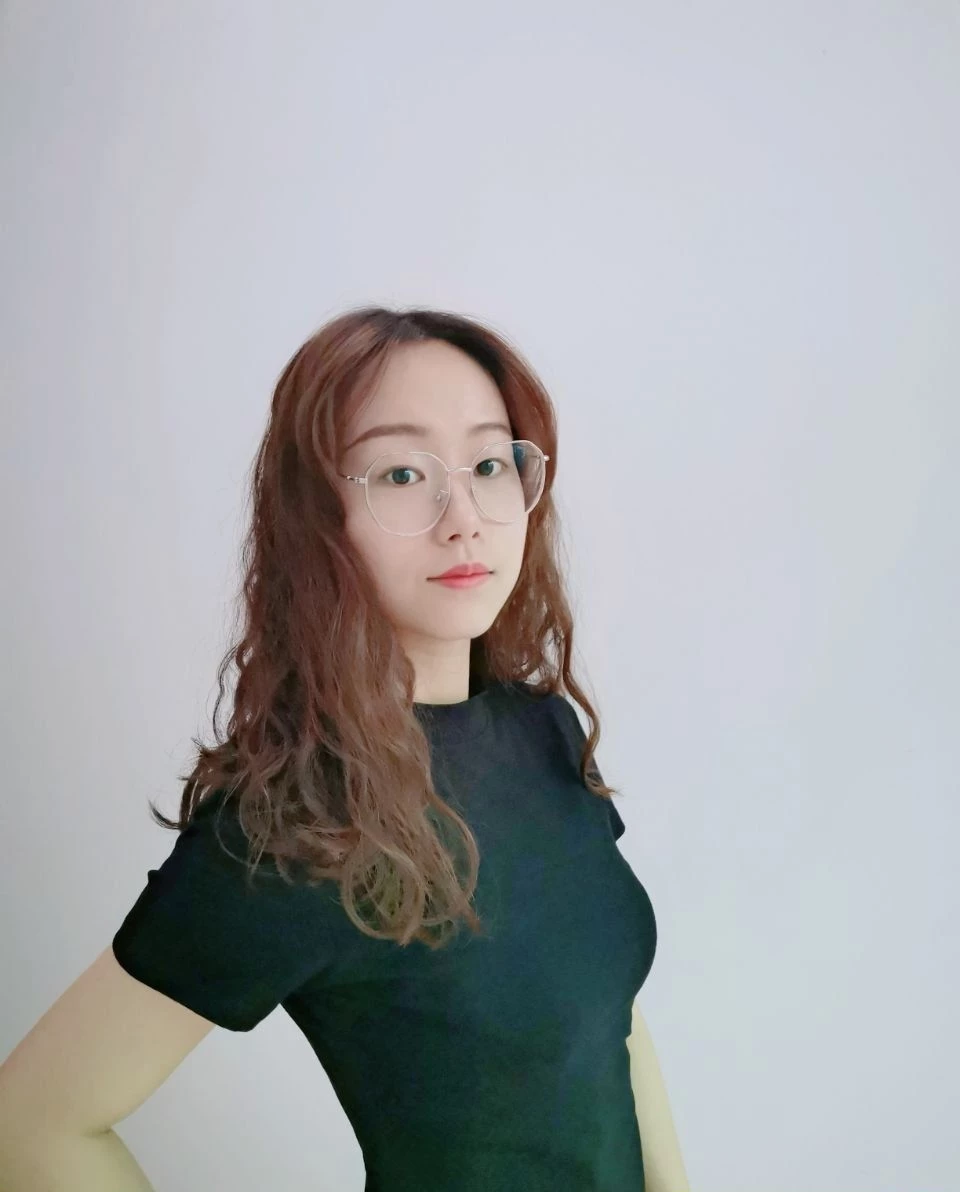 纯情少妇 [21P]