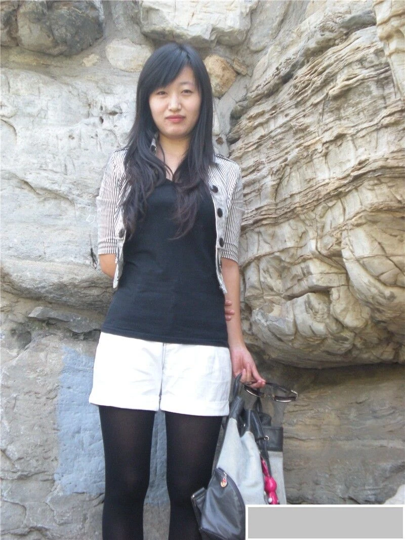 出差女陪行[30P]