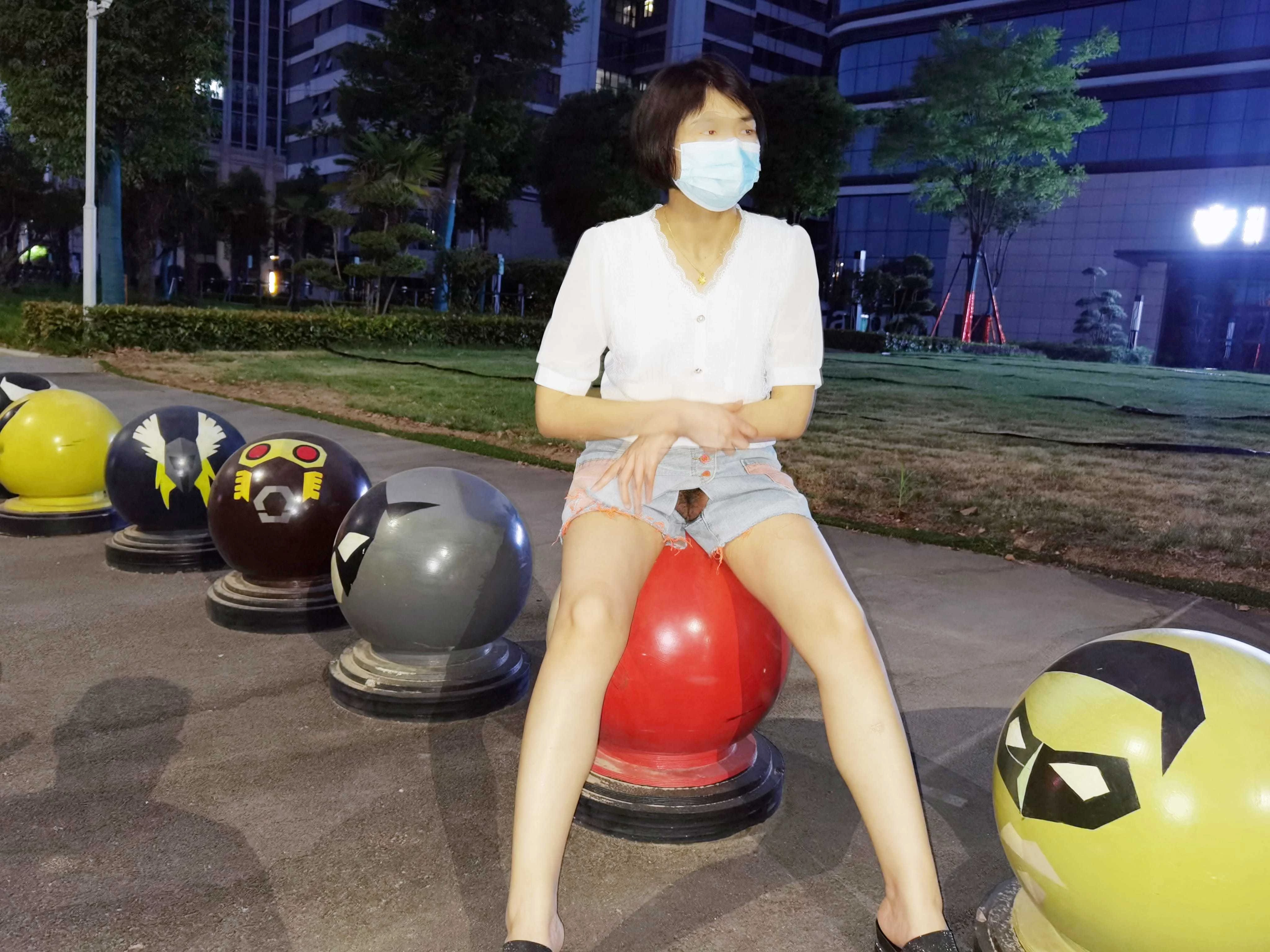 老婆的库存外拍1[28P]