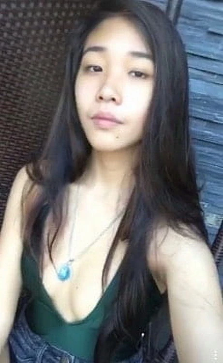 太阳蛋小姐，你看看裸照是她吗？[13P]