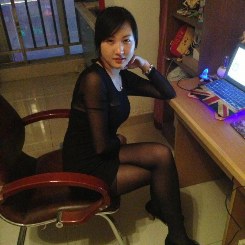 大学女友一段美好的回忆[35P]