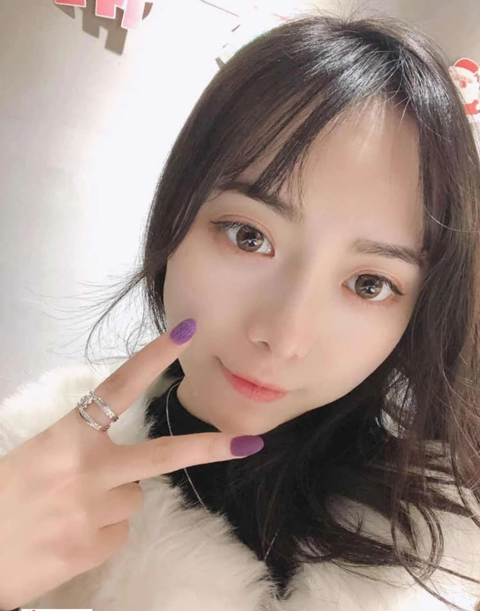 这逼，身材，胸，屁股就很想让人有干的欲望，可惜男友不是我[24P]