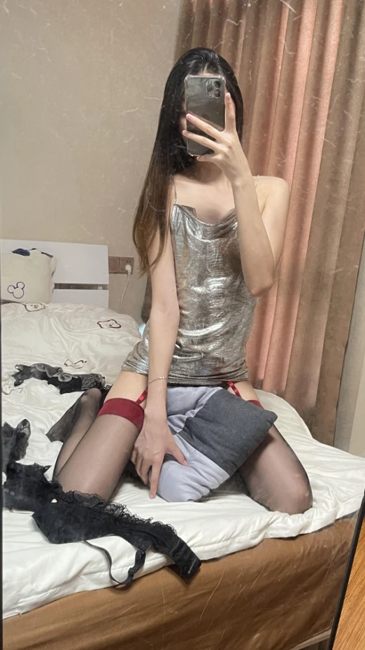 风骚小妖精一夜撸天亮[12P]
