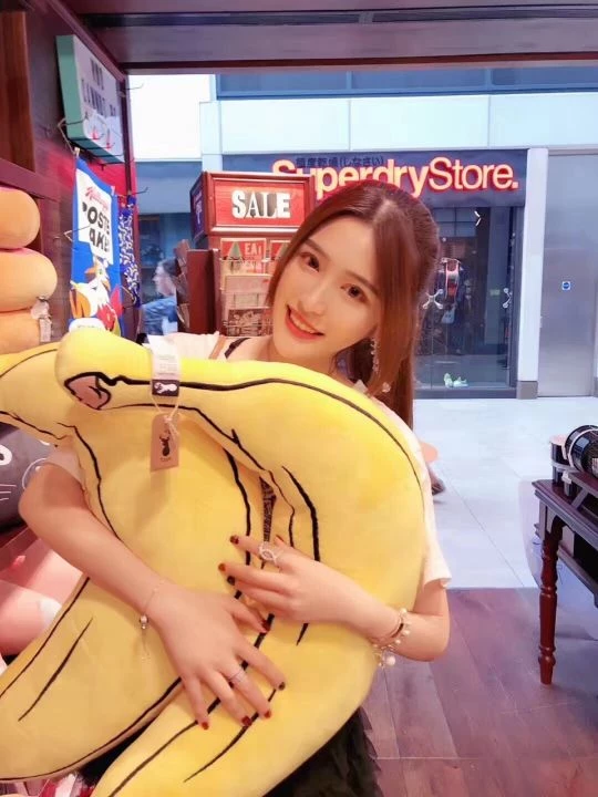 健身美女喜欢老汉推车的姿势[22P]