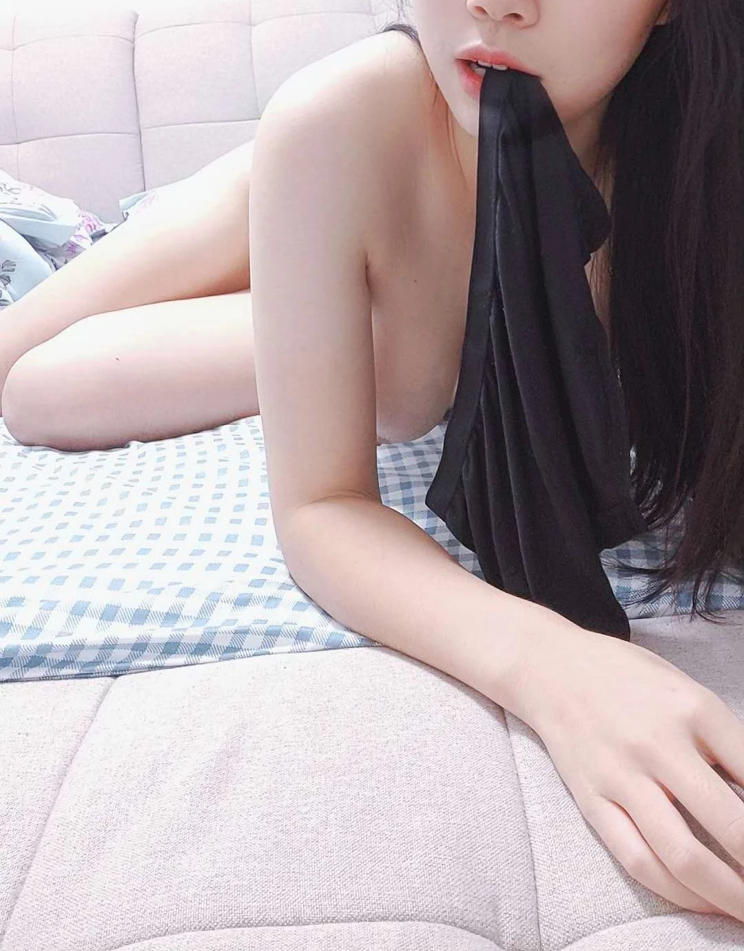 小母狗的穴真的好嫩[11P]
