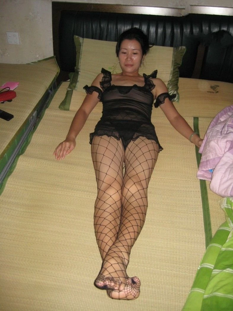 睡了一个1米70多的女人 [10P]