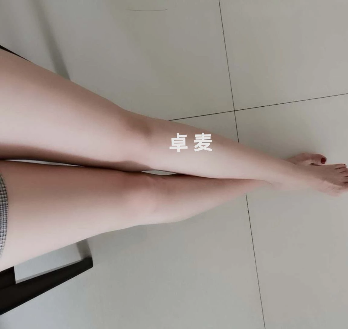 [原创][ID认证]新人首贴，和骚妻恋爱结婚三周年，迷失在她的白肤长腿骚逼里[20P]