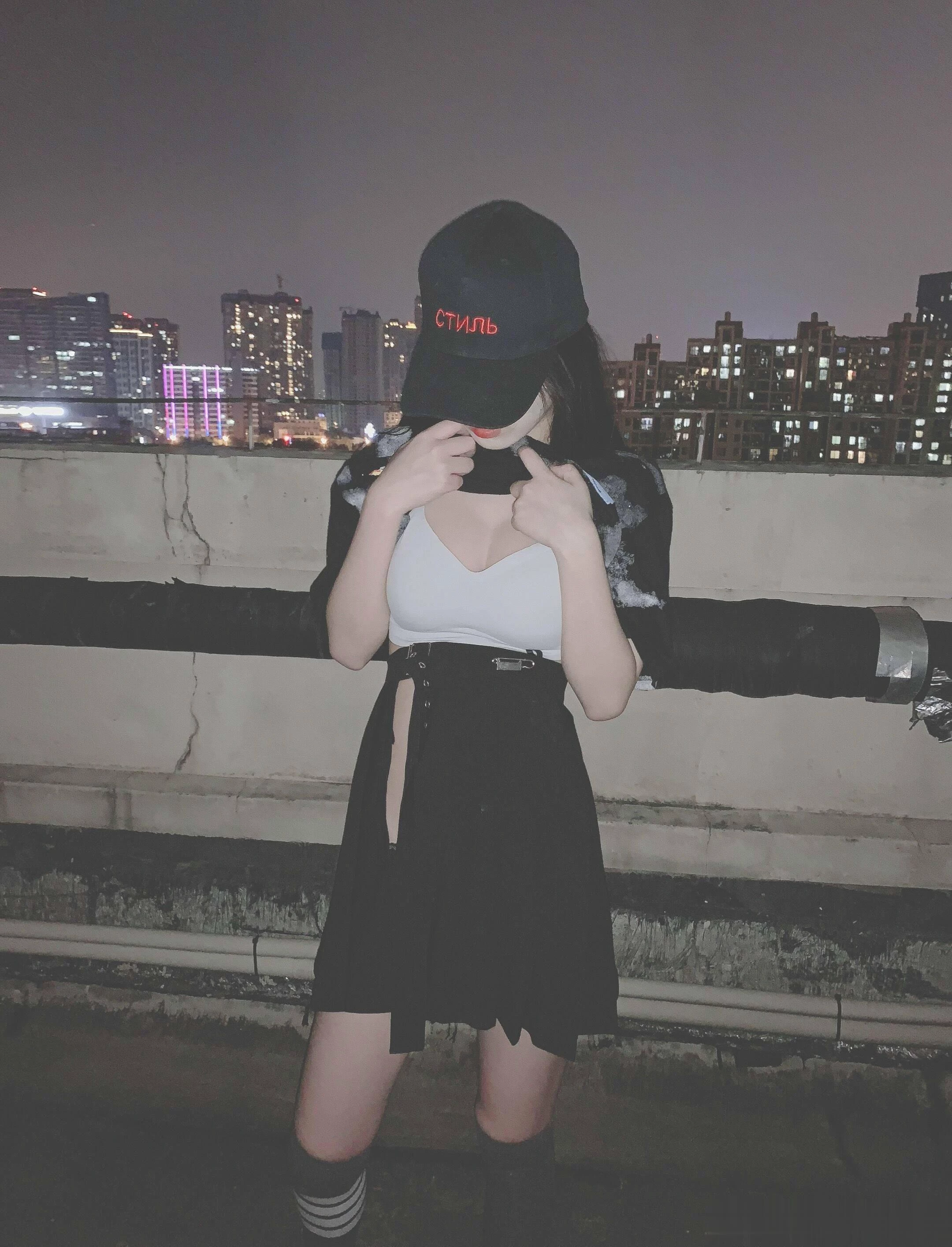 户外露出，好美的奶子[12P]