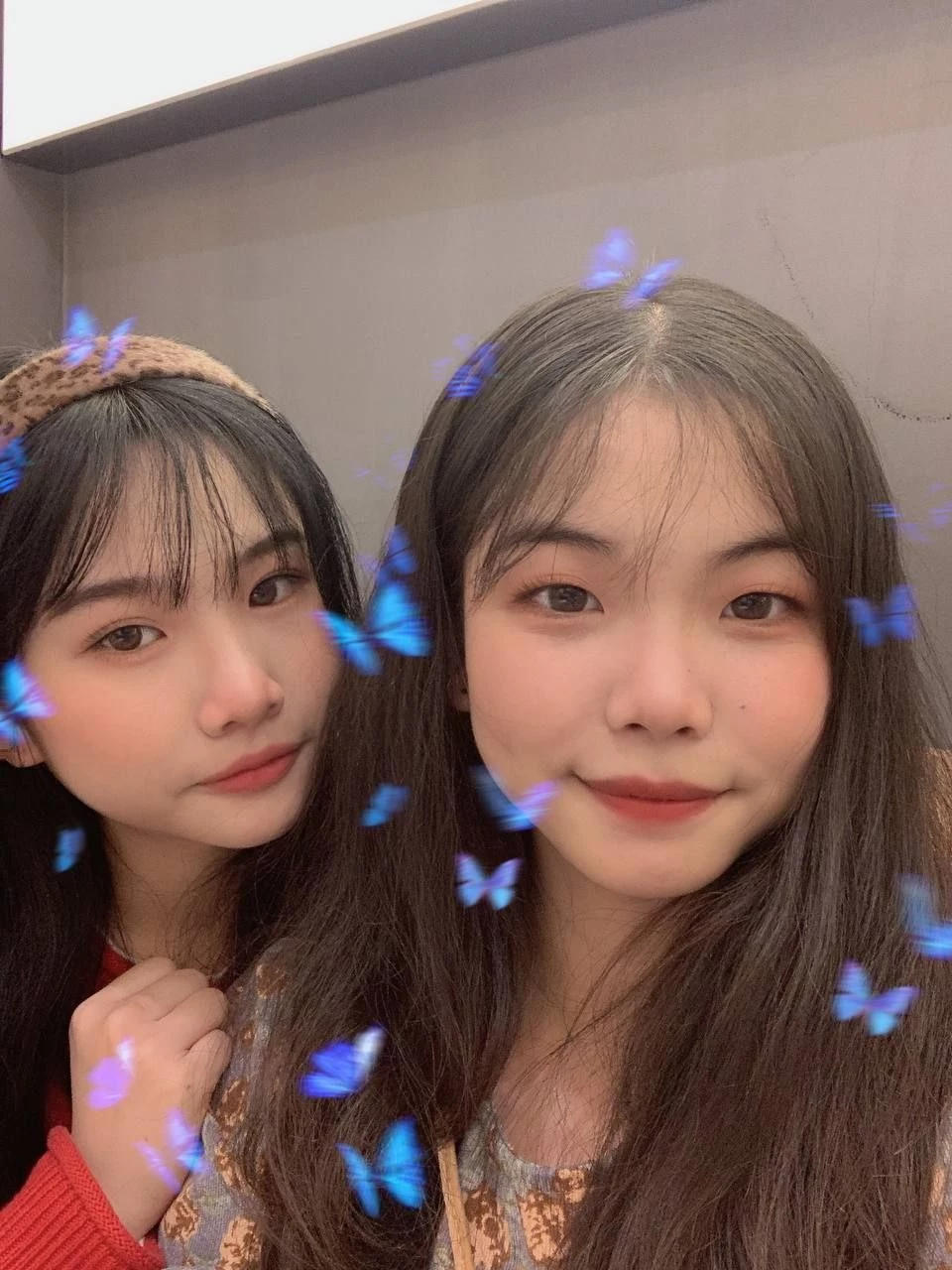 姐姐的闺蜜真骚 [22P]