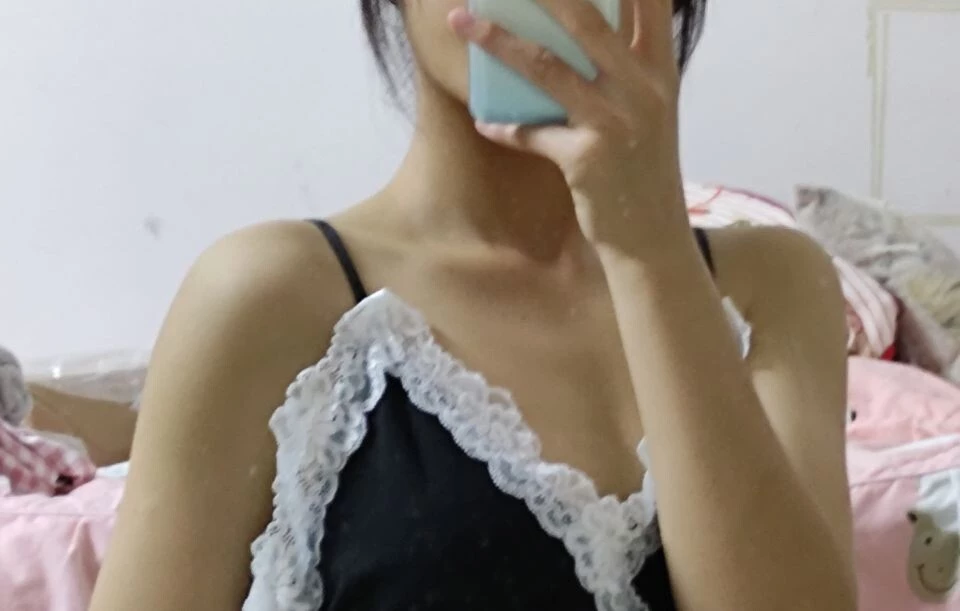 超清纯的良家小姐姐啊[24P]