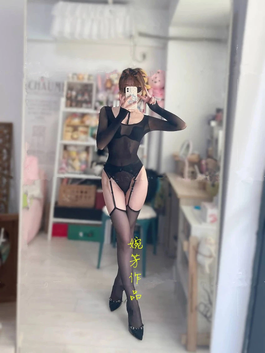 唉，不知我未来的男朋友此时此刻在做什么，在被什么样的女孩睡，也不知道我俩什么时候才能见第一面。[26P]