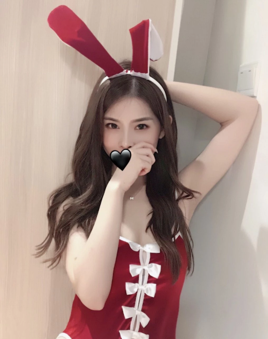 长腿美胸自拍[12P]