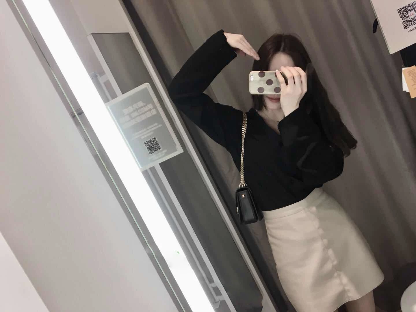 渴望性爱的女生 [15P]