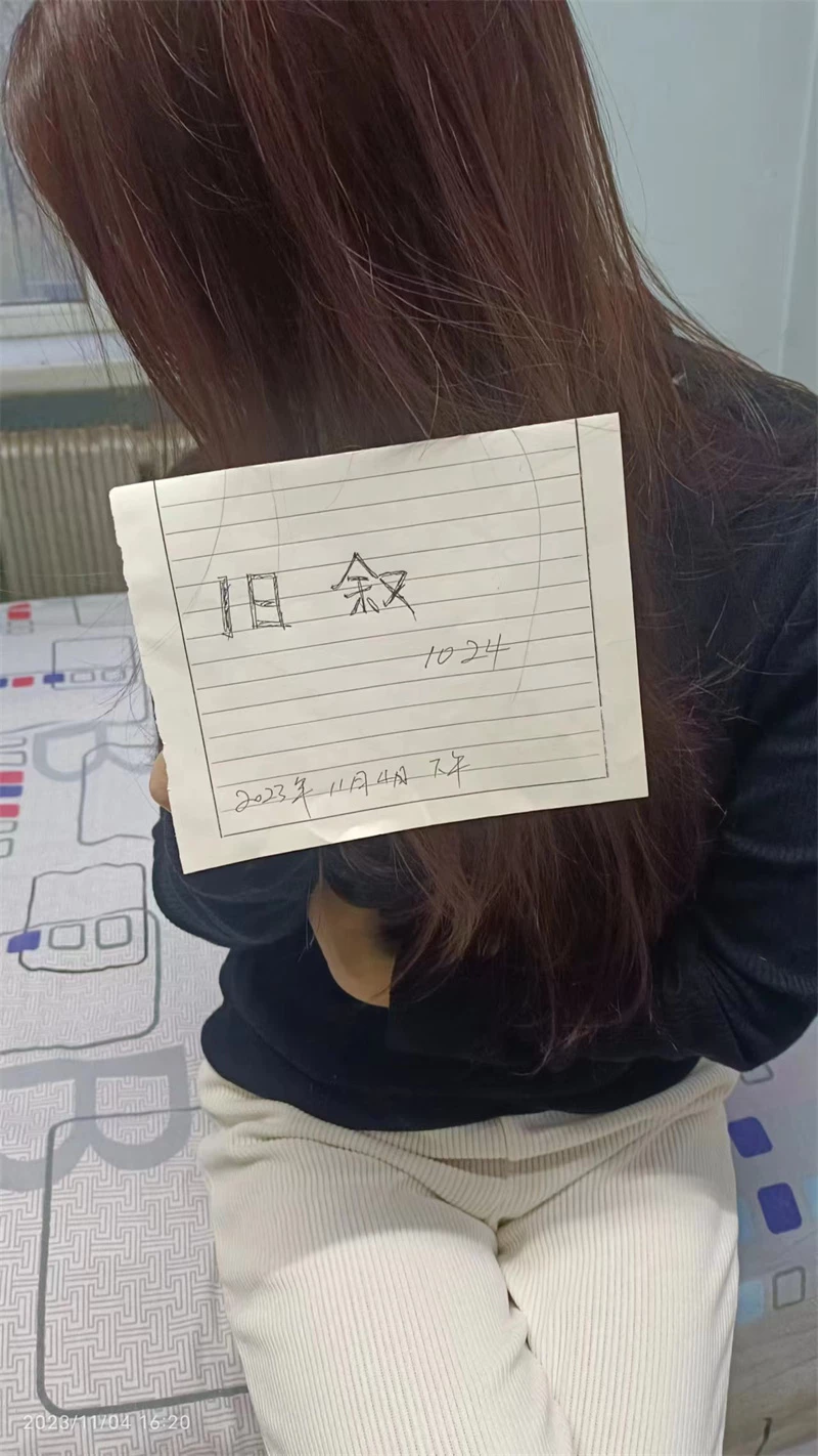 [旧叙原创]身材苗条却有料的无毛小嫂子 被无套插入 淫水拔丝 多多评论 手写验证 [15P]