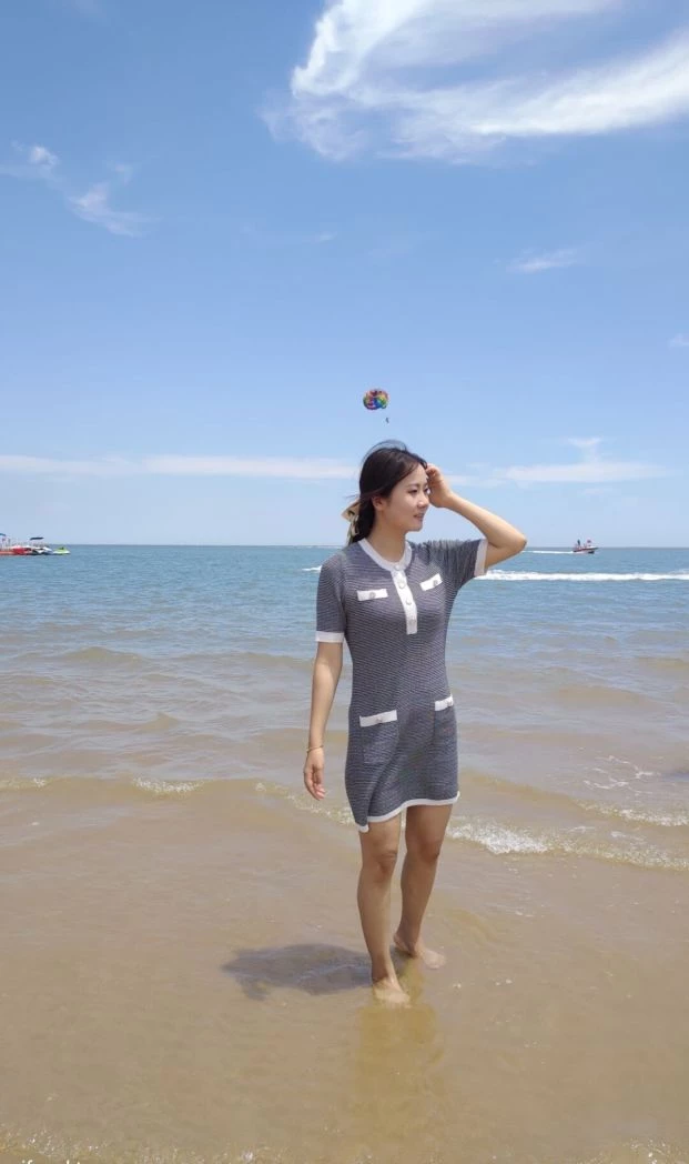 现在流行玩别人老婆.插她嘴[12P]