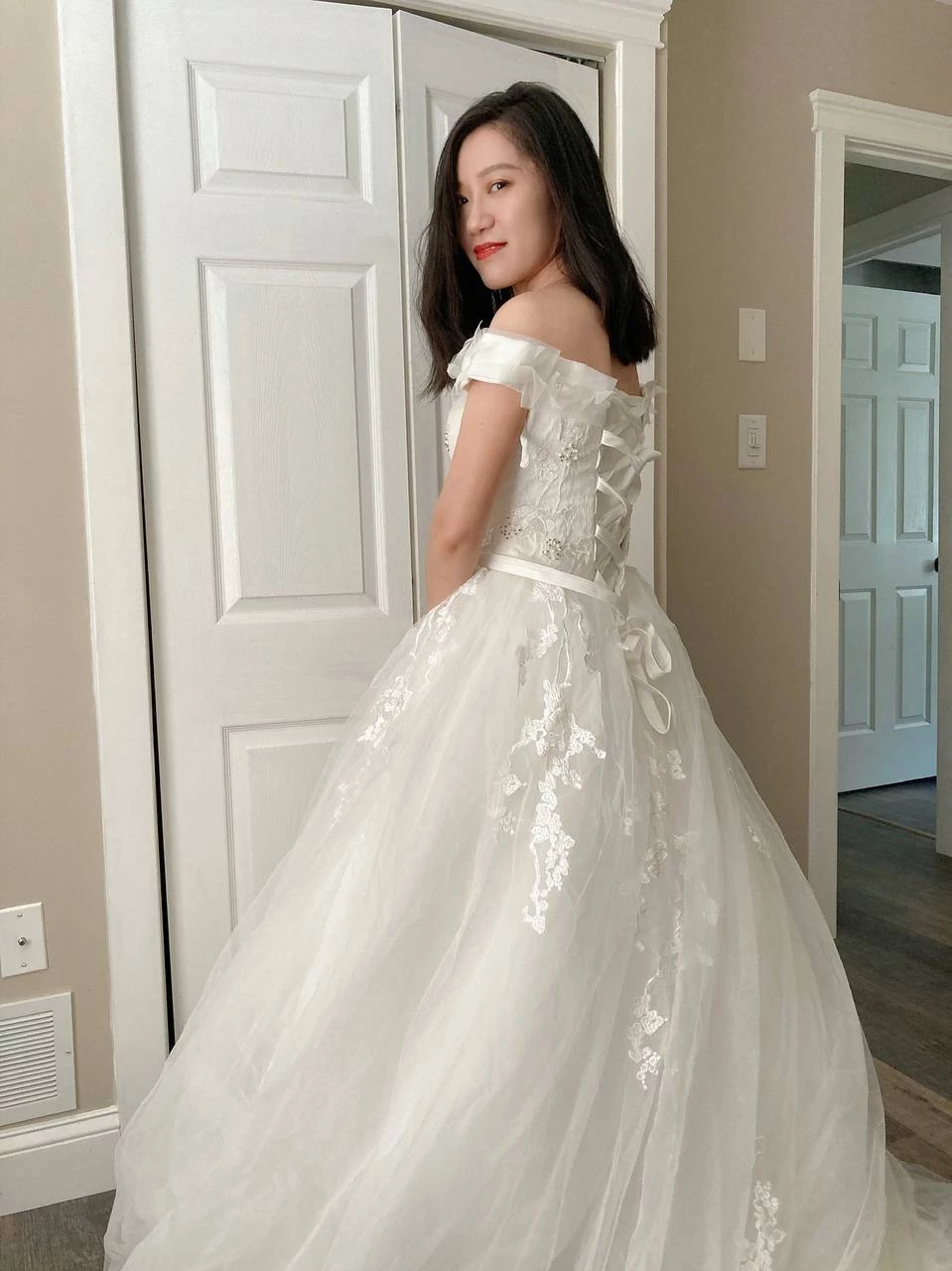 拍个婚纱照也发骚[10P]