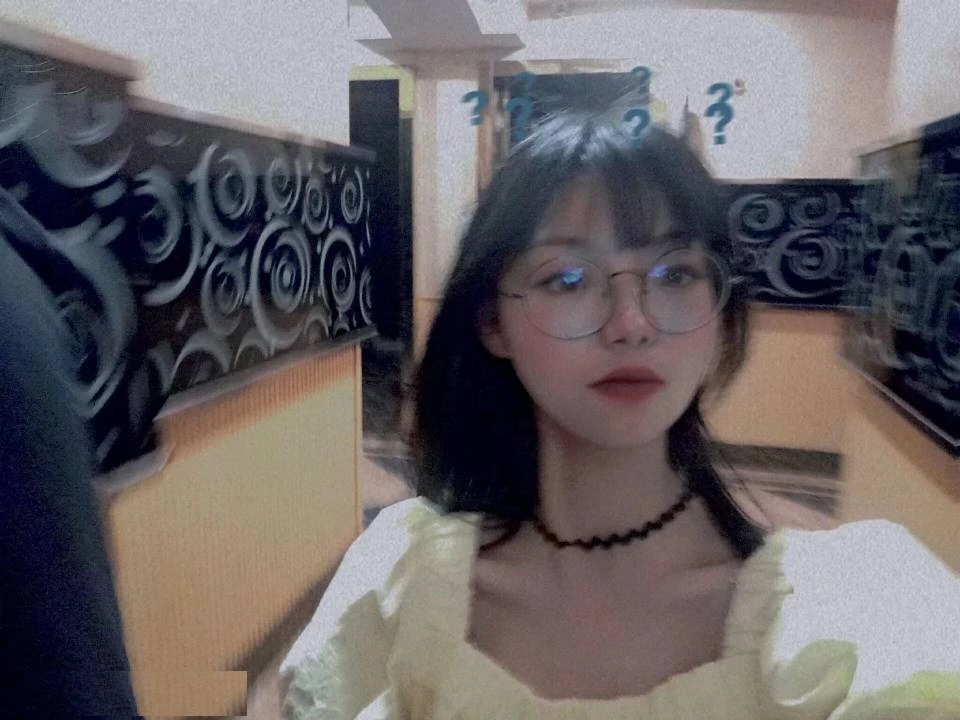 那乳房真的很不错啊，乳头看起来很嫩，好女[18P]