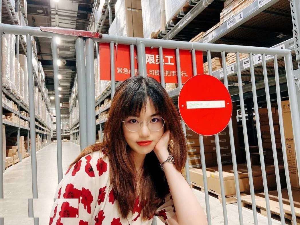 一线天的美鲍[16P]