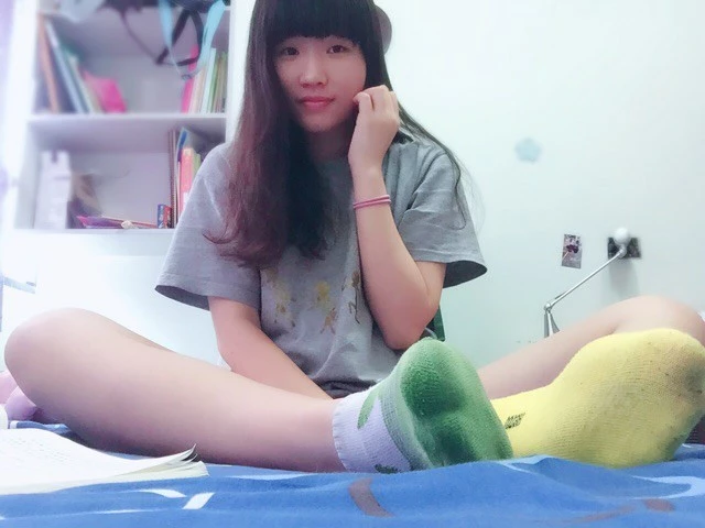 嫩嫩的妹子虽然下面很黑但也深得我心[28P]