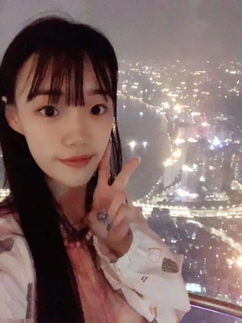鲍鱼饱满充满弹性和力量！可耻的硬了[19P]