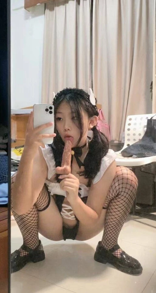 这小母狗真骚啊[17P]