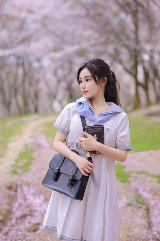 樱花下的美女[20P]