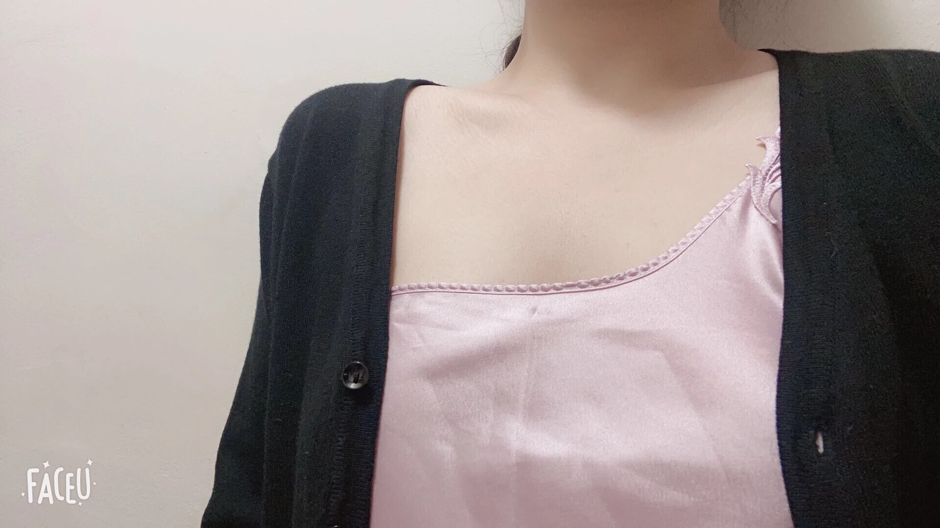 车里尿完床上尿，多亏开的标间[14P]
