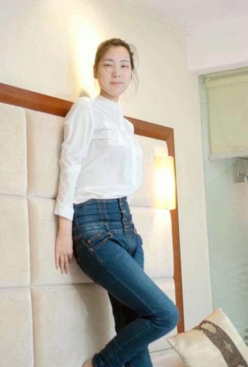 少妇的粉色鲍鱼[25P]