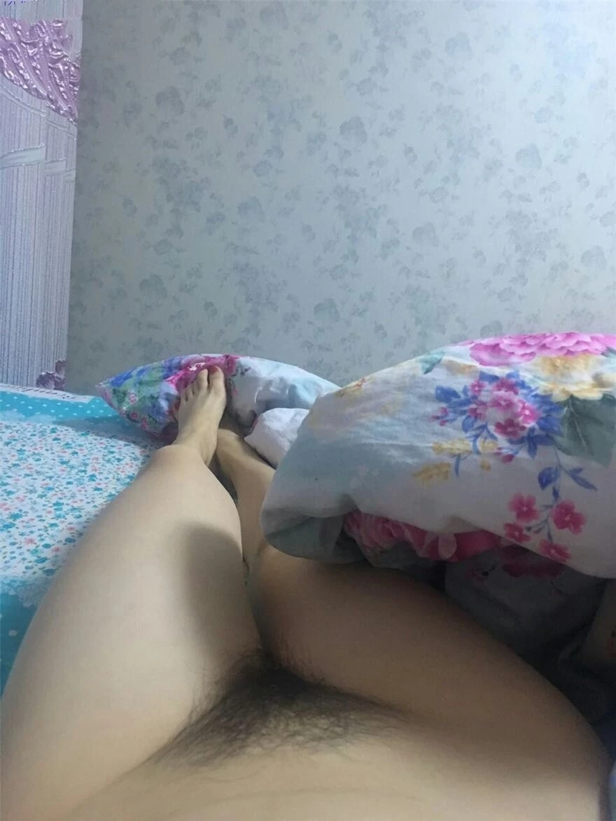 在家中自拍玩 [20P]