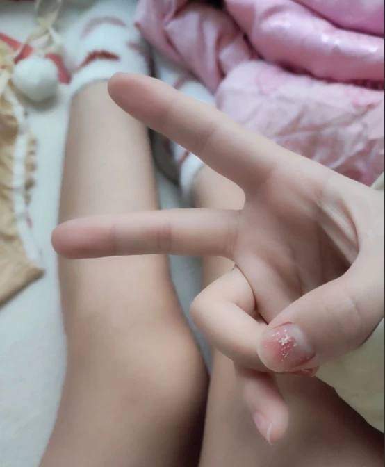 [原创] 我的小奶牛水手服系列~~等待被肏的小骚猫[20P]