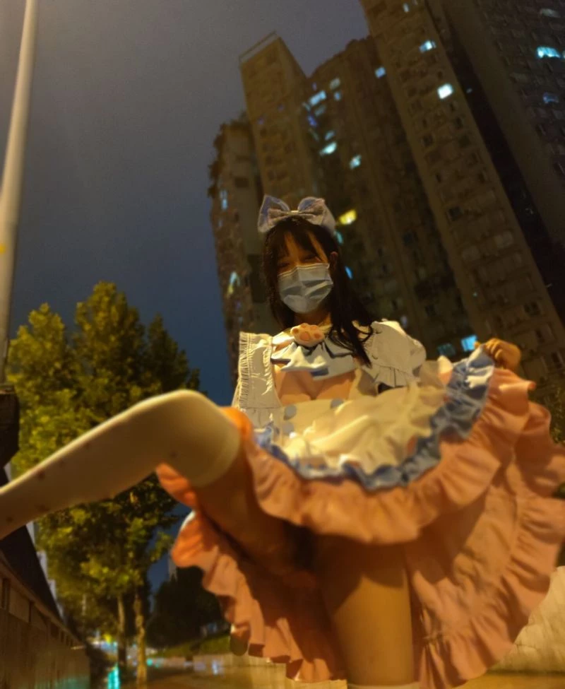 约炮非主流的女孩，体验不一样的感觉[19P]