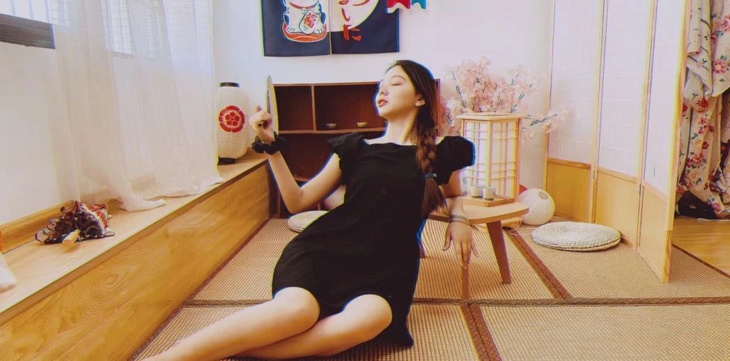 很漂亮的呀,有这种女人拉出来操[16P]
