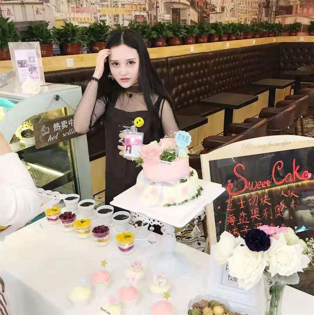 像洋娃娃一样的女朋友[11P]
