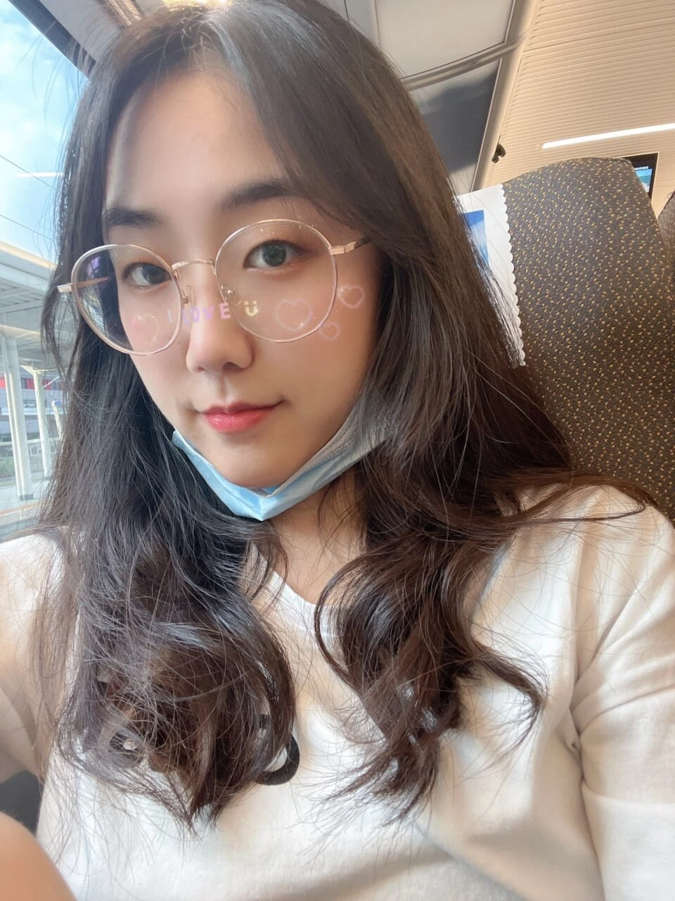 喜欢露出的颜值妞[13P]