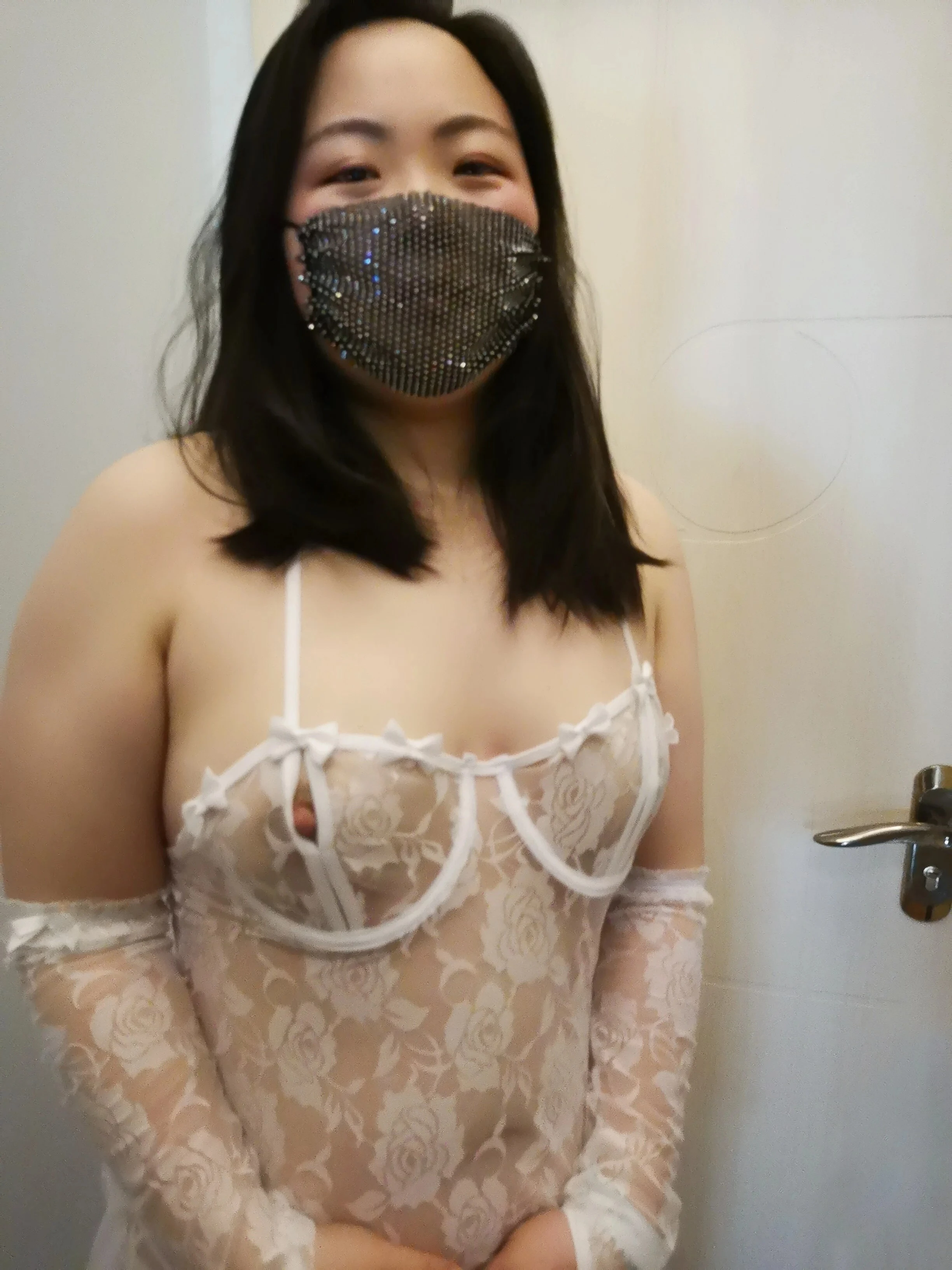 婚前的母狗[14P]